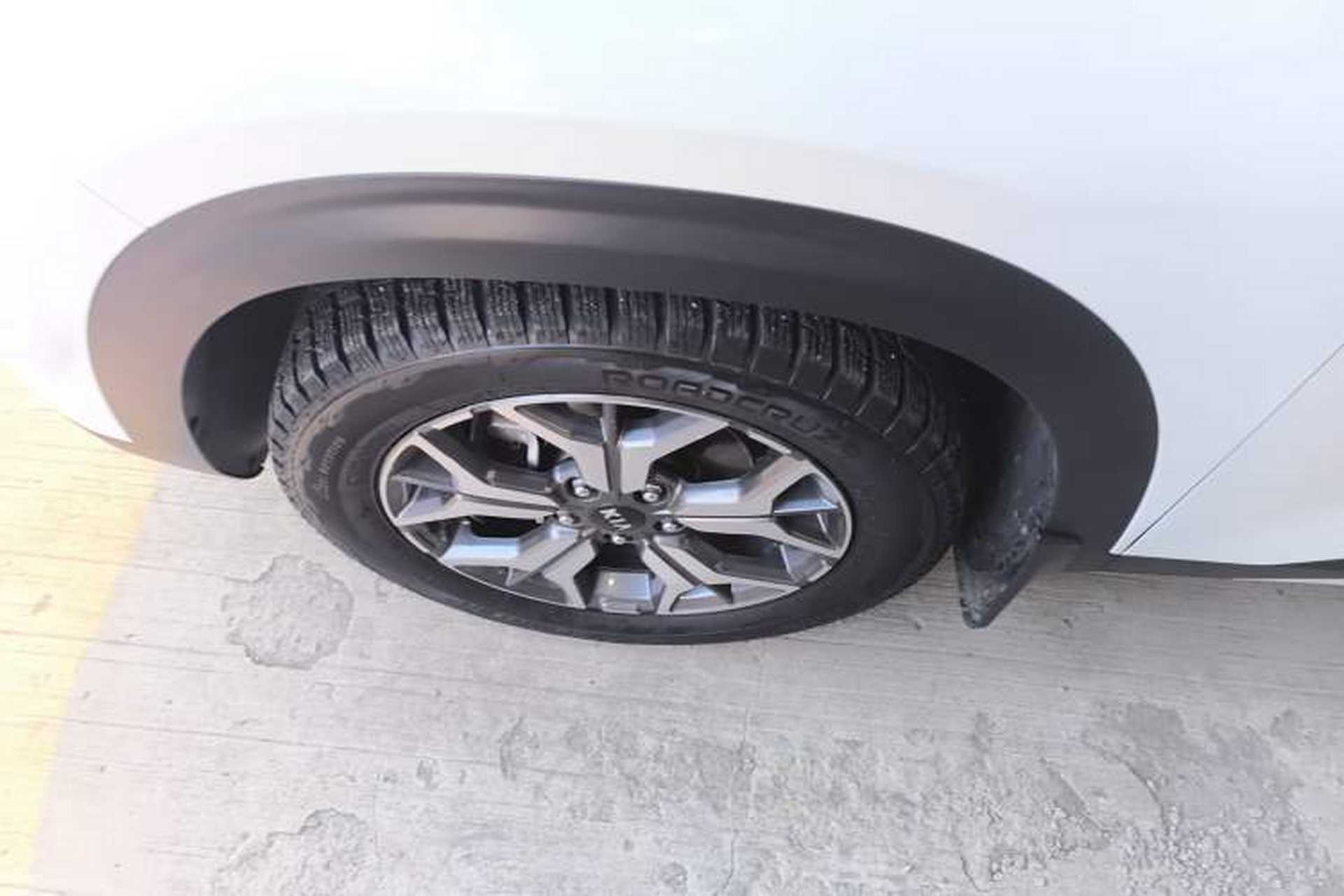 Used Kia KX3 2020 1.5L CVT Trend Edition Exterior 4