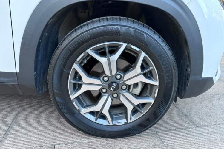 Used Kia KX3 2020 1.5L CVT Trend Edition Exterior 5