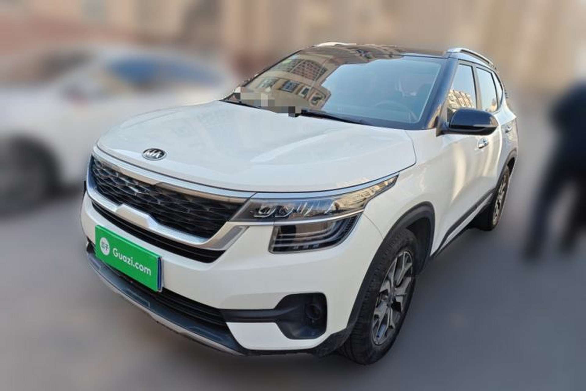 Used Kia KX3 2020 1.5L CVT Trend Edition Front Left 45 Deg