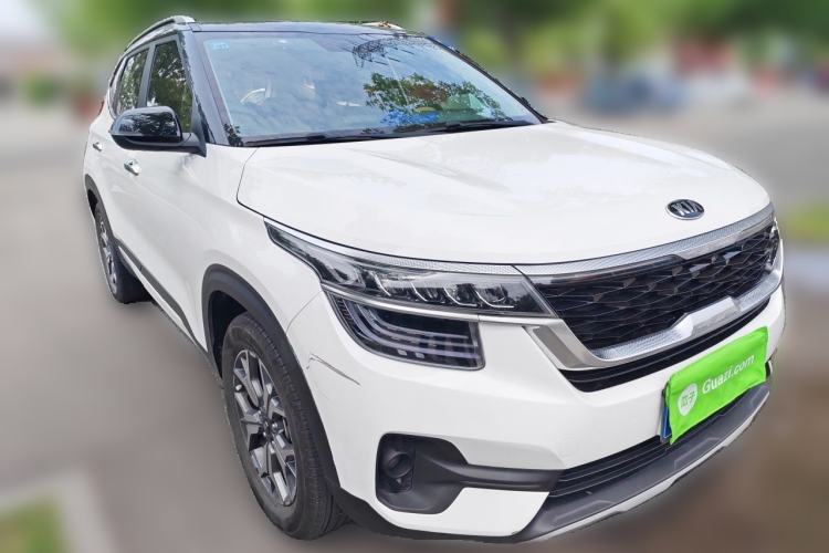 Used Kia KX3 2020 1.5L CVT Trend Edition Front Right 45 Deg