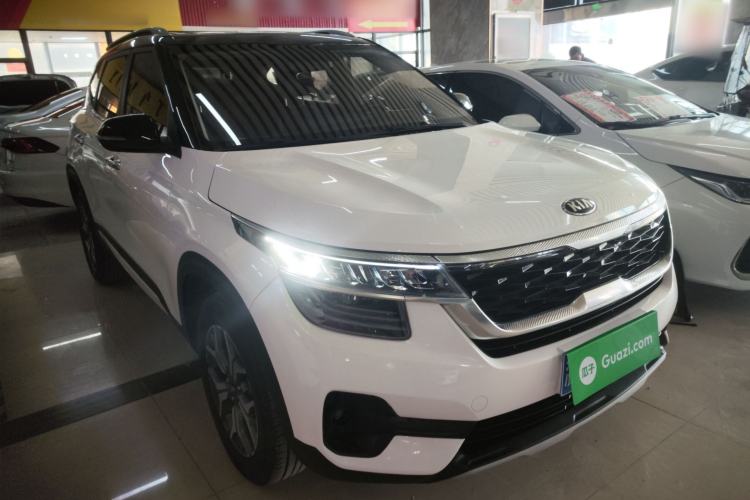 Used Kia KX3 2020 1.5L CVT Trend Edition Front Right 45 Deg