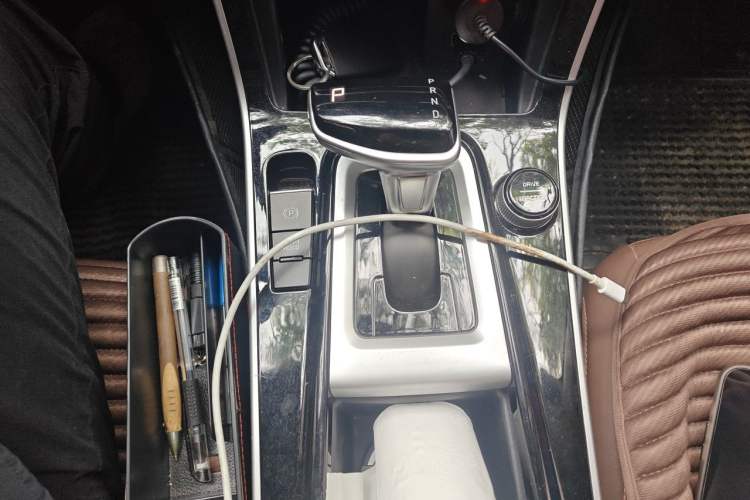 Used Kia KX3 2020 1.5L CVT Trend Edition Gear Lever