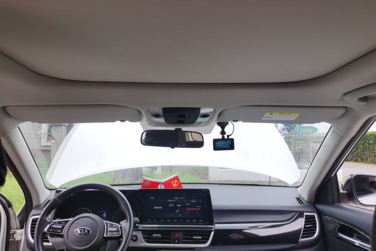 Used Kia KX3 2020 1.5L CVT Trend Edition Headliner
