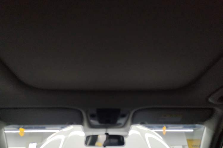 Used Kia KX3 2020 1.5L CVT Trend Edition Headliner