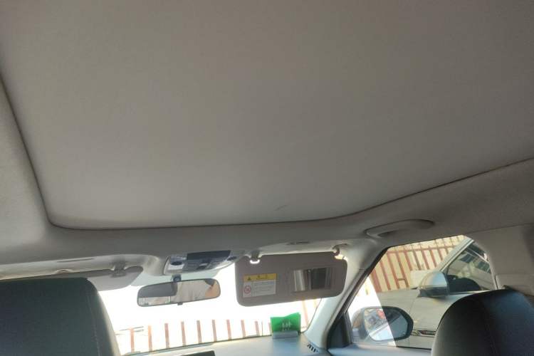 Used Kia KX3 2020 1.5L CVT Trend Edition Headliner