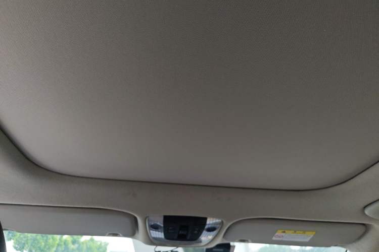 Used Kia KX3 2020 1.5L CVT Trend Edition Headliner