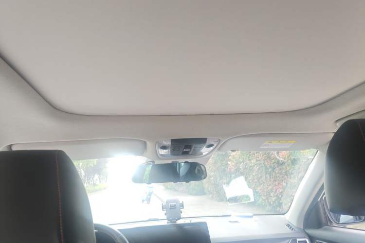 Used Kia KX3 2020 1.5L CVT Trend Edition Headliner