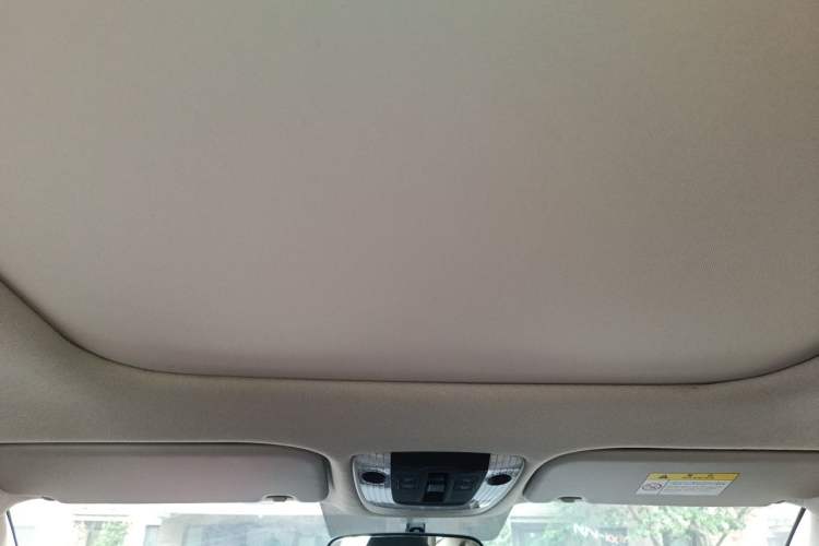 Used Kia KX3 2020 1.5L CVT Trend Edition Headliner