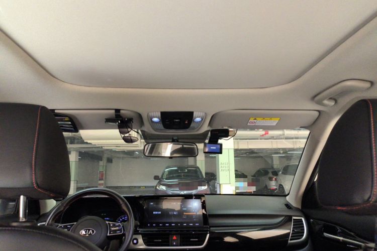 Used Kia KX3 2020 1.5L CVT Trend Edition Headliner