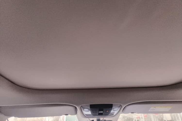 Used Kia KX3 2020 1.5L CVT Trend Edition Headliner