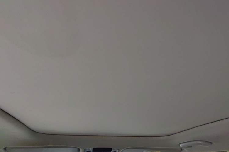 Used Kia KX3 2020 1.5L CVT Trend Edition Headliner