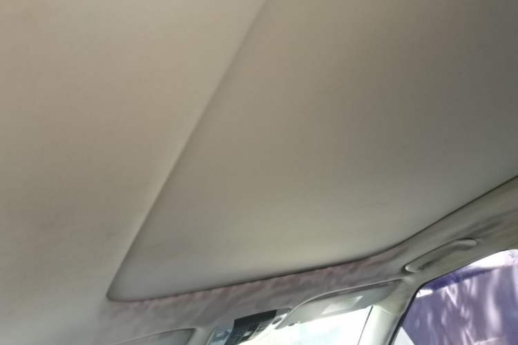 Used Kia KX3 2020 1.5L CVT Trend Edition Headliner
