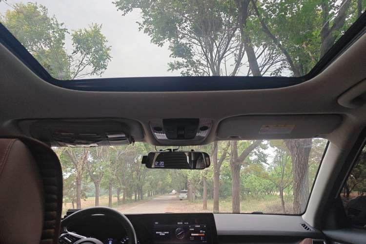 Used Kia KX3 2020 1.5L CVT Trend Edition Headliner