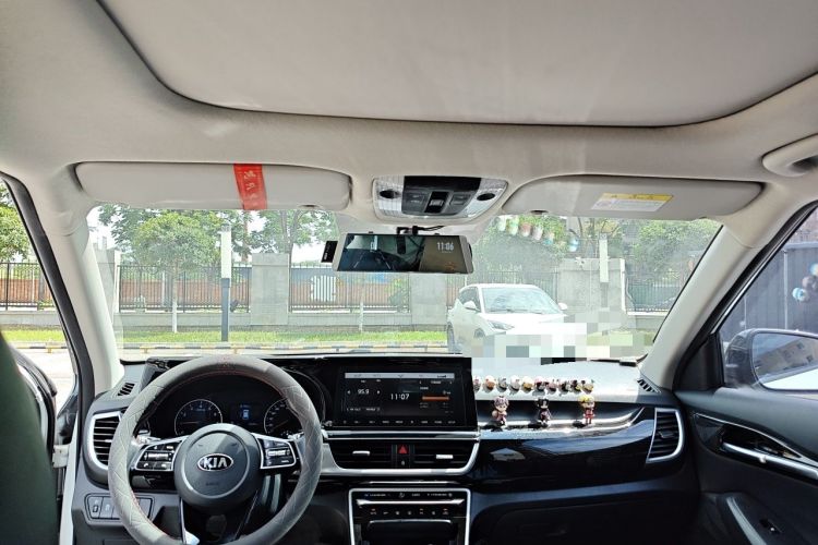 Used Kia KX3 2020 1.5L CVT Trend Edition Headliner