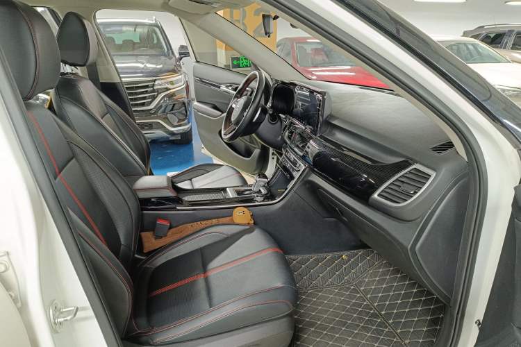Used Kia KX3 2020 1.5L CVT Trend Edition Interior 11