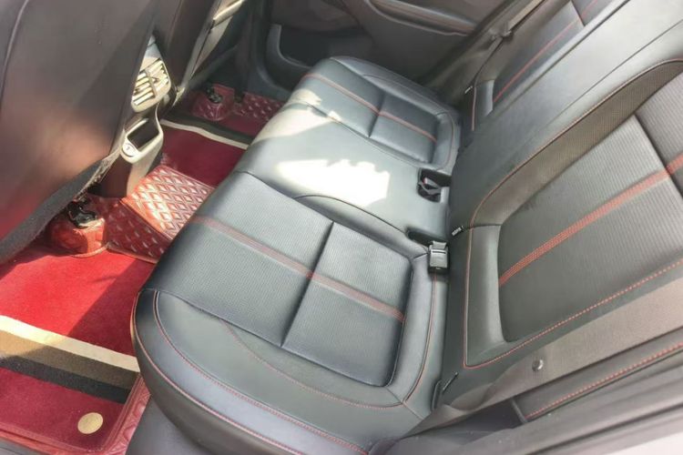 Used Kia KX3 2020 1.5L CVT Trend Edition Interior 2