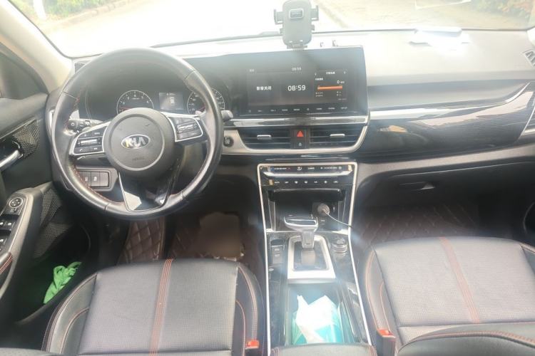 Used Kia KX3 2020 1.5L CVT Trend Edition Interior 2
