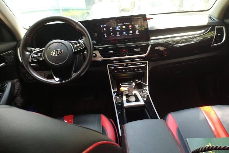 Used Kia KX3 2020 1.5L CVT Trend Edition Interior 2