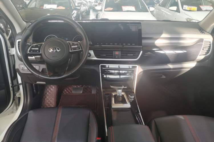 Used Kia KX3 2020 1.5L CVT Trend Edition Interior 3