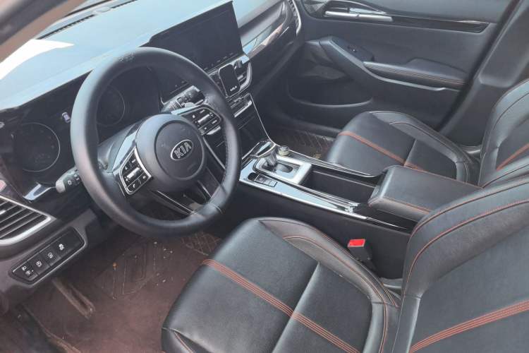 Used Kia KX3 2020 1.5L CVT Trend Edition Interior 3