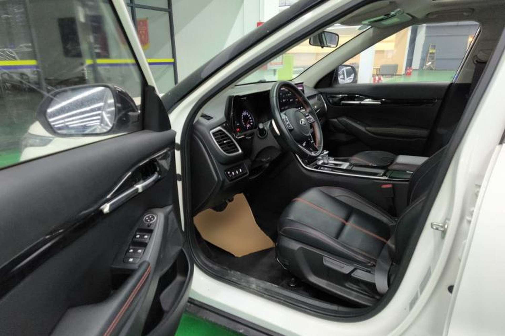 Used Kia KX3 2020 1.5L CVT Trend Edition Interior 3