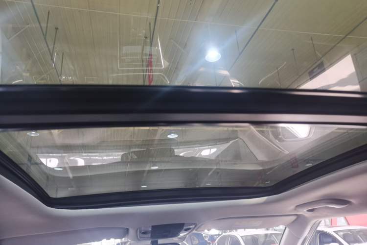 Used Kia KX3 2020 1.5L CVT Trend Edition Interior 4