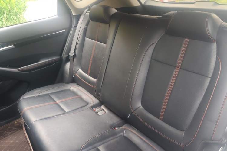 Used Kia KX3 2020 1.5L CVT Trend Edition Interior 4
