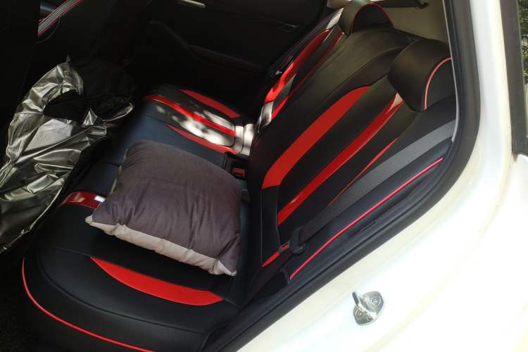 Used Kia KX3 2020 1.5L CVT Trend Edition Interior 4
