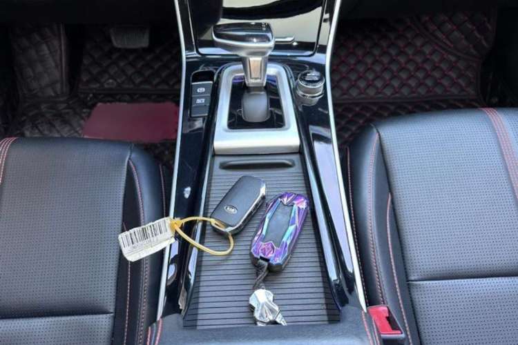 Used Kia KX3 2020 1.5L CVT Trend Edition Interior 5