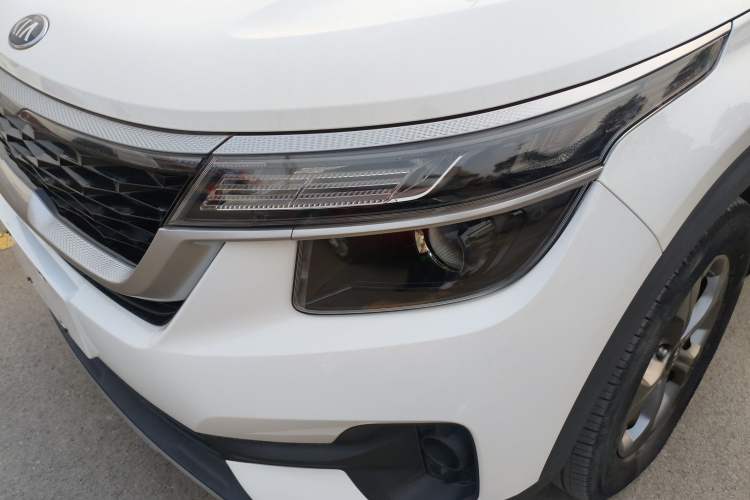 Used Kia KX3 2020 1.5L CVT Comfort Edition Left Front Headlight