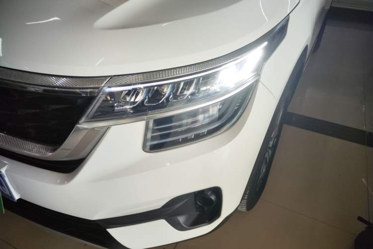 Used Kia KX3 2020 1.5L CVT Trend Edition Left Front Headlight