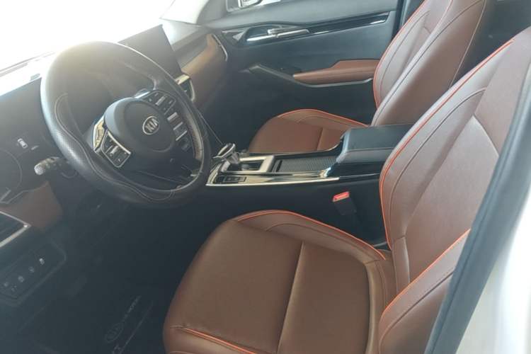 Used Kia KX3 2020 1.5L CVT Trend Edition Left Front Seat