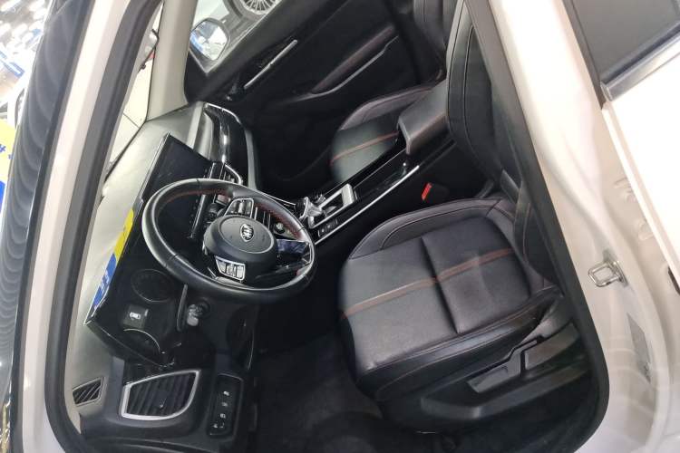 Used Kia KX3 2020 1.5L CVT Trend Edition Left Front Seat