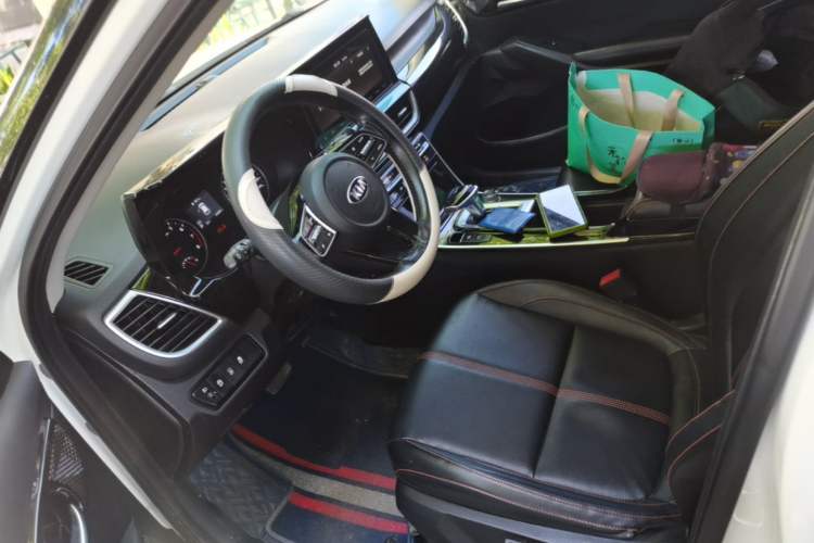 Used Kia KX3 2020 1.5L CVT Trend Edition Left Front Seat