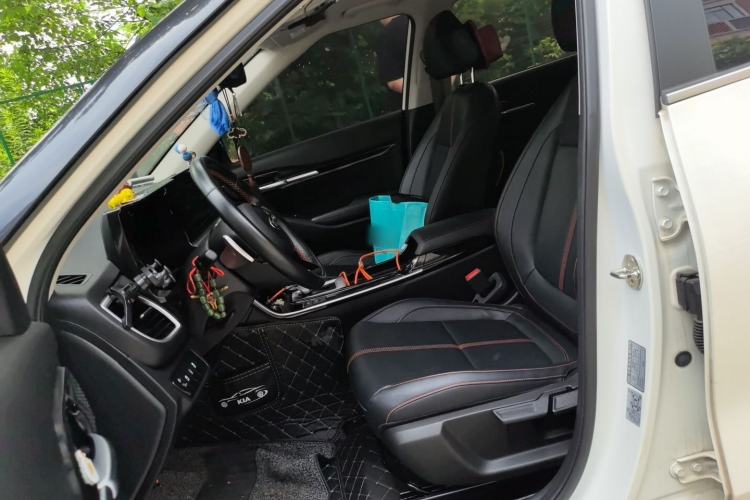 Used Kia KX3 2020 1.5L CVT Trend Edition Left Front Seat