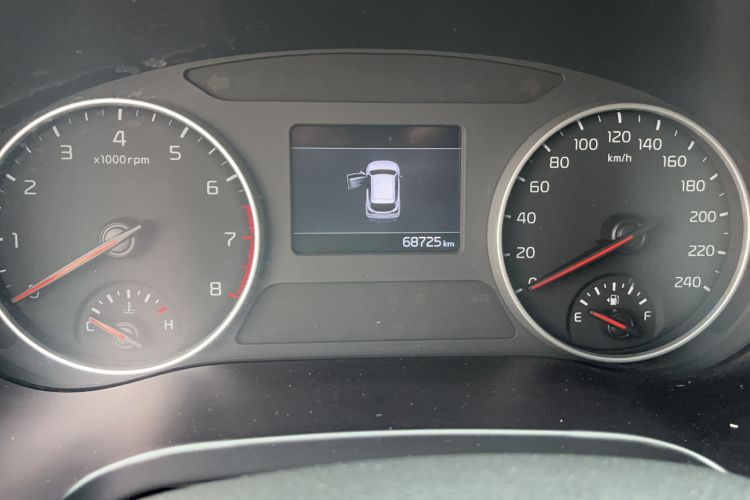 Used Kia KX3 2020 1.5L CVT Trend Edition Odometer Close Up