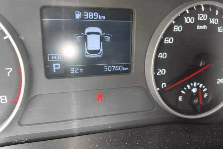Used Kia KX3 2020 1.5L CVT Trend Edition Odometer Close Up