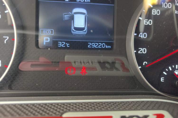 Used Kia KX3 2020 1.5L CVT Trend Edition Odometer Close Up