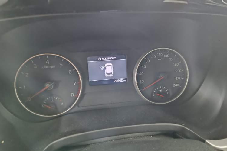 Used Kia KX3 2020 1.5L CVT Trend Edition Odometer Close Up