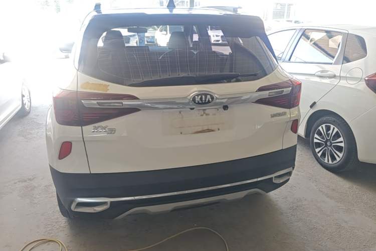 Used Kia KX3 2020 1.5L CVT Trend Edition Rear