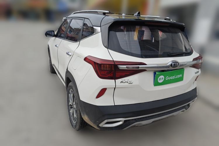 Used Kia KX3 2020 1.5L CVT Trend Edition Rear Left 45 Deg