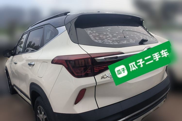 Used Kia KX3 2020 1.5L CVT Trend Edition Rear Left 45 Deg