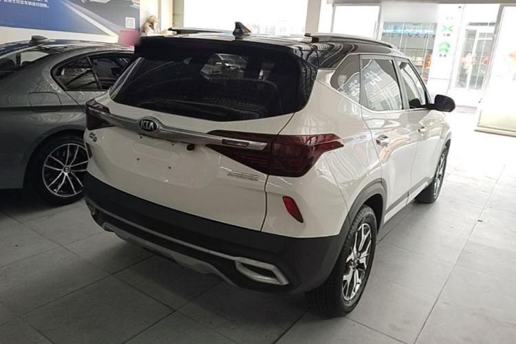 Used Kia KX3 2020 1.5L CVT Smart Edition Rear Right 45 Deg