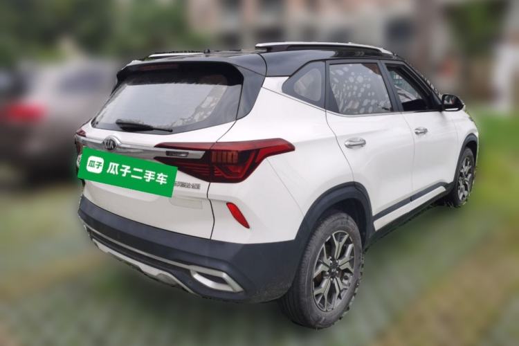 Used Kia KX3 2020 1.5L CVT Trend Edition Rear Right 45 Deg