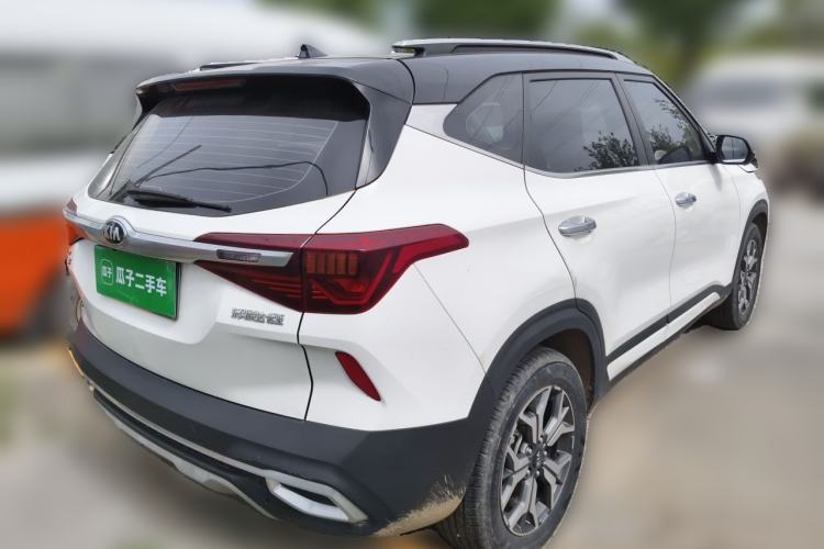 Used Kia KX3 2020 1.5L CVT Smart Edition Rear Right 45 Deg