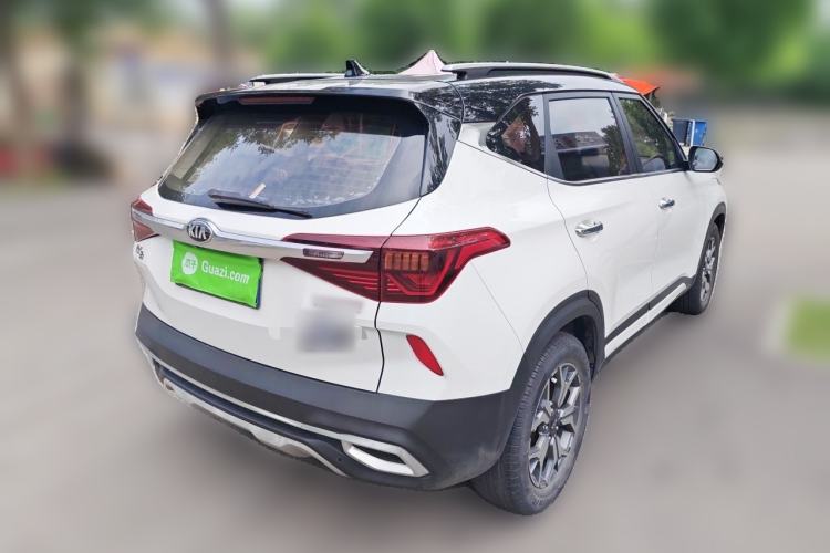 Used Kia KX3 2020 1.5L CVT Trend Edition Rear Right 45 Deg