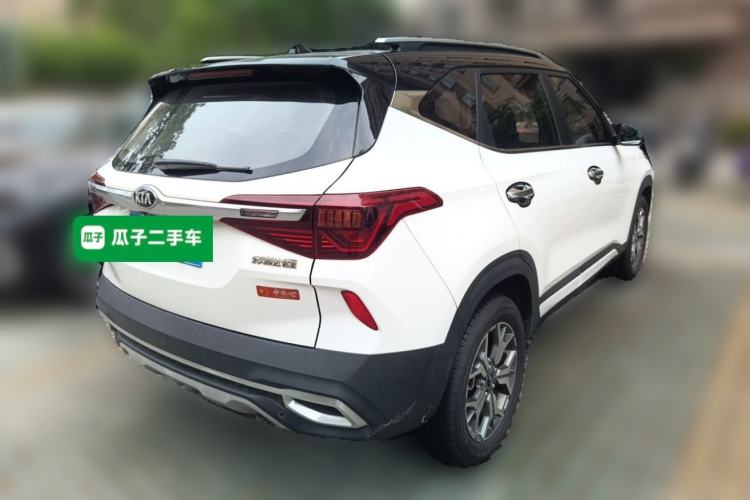Used Kia KX3 2020 1.5L CVT Trend Edition Rear Right 45 Deg