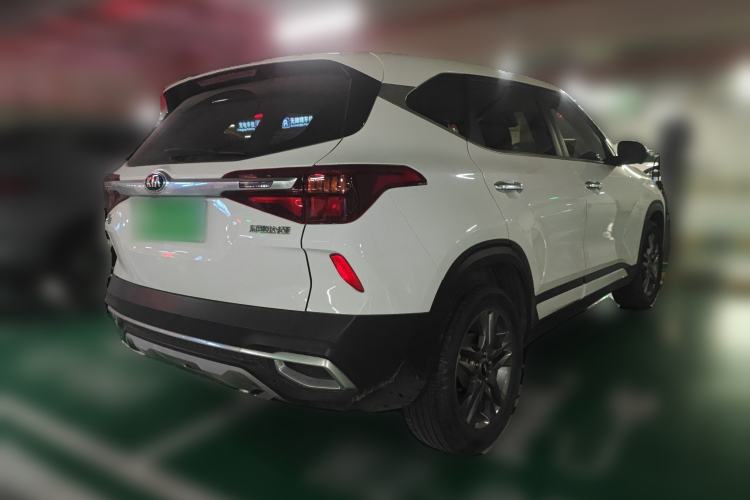 Used Kia KX3 2020 1.5L CVT Smart Edition Rear Right 45 Deg