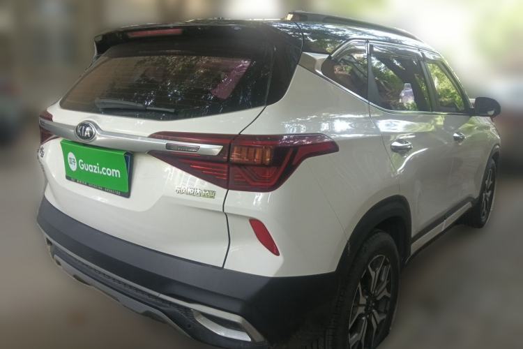 Used Kia KX3 2020 1.5L CVT Trend Edition Rear Right 45 Deg