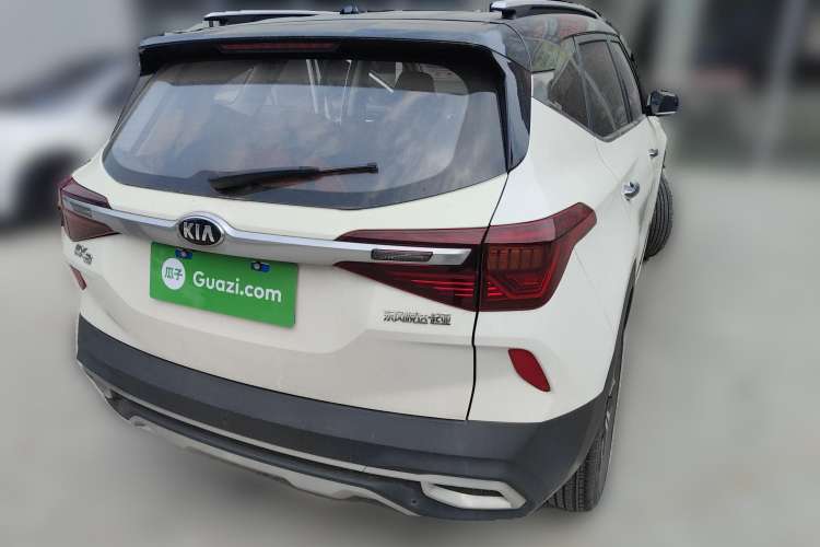 Used Kia KX3 2020 1.5L CVT Trend Edition Rear Right 45 Deg